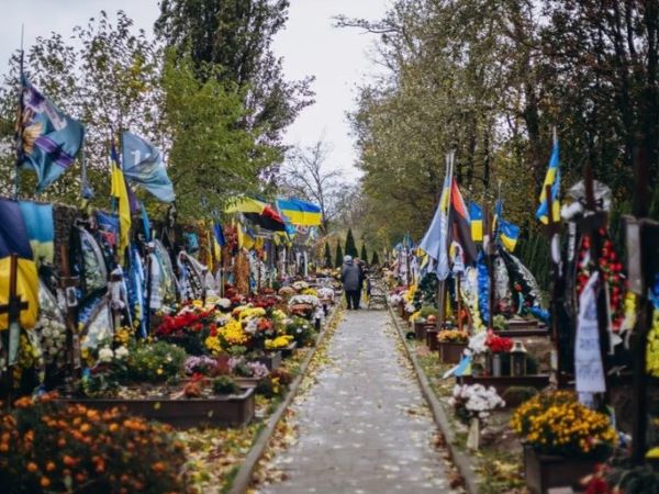 Nga, Ukraine trao đổi thi thể quân nhân