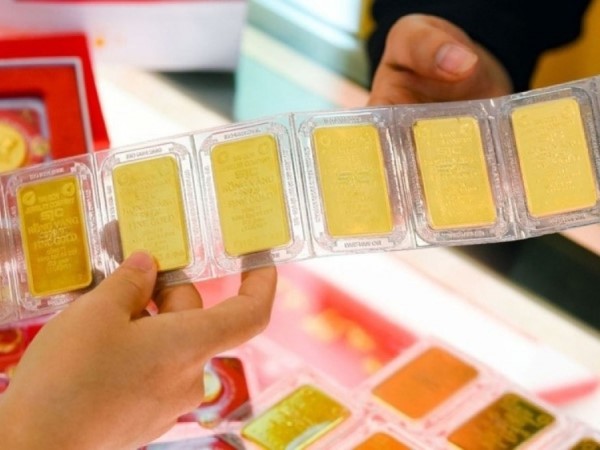 Giá vàng hôm nay 28/1: Vàng SJC giữ nguyên ở mức 76,7 triệu đồng/lượng
