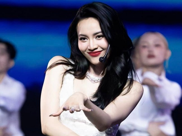 Ninh Dương Lan Ngọc rời showbiz