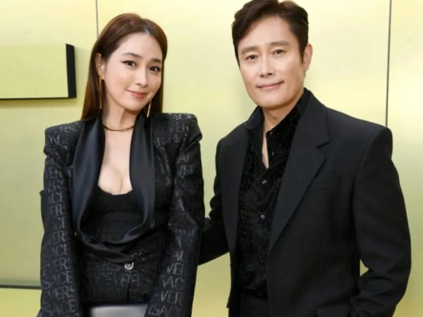 Biệt thự 50 tỷ của Lee Byung Hun - Lee Min Jung ở Mỹ bị đột nhập, vợ chồng tài tử có gặp nguy hiểm?
