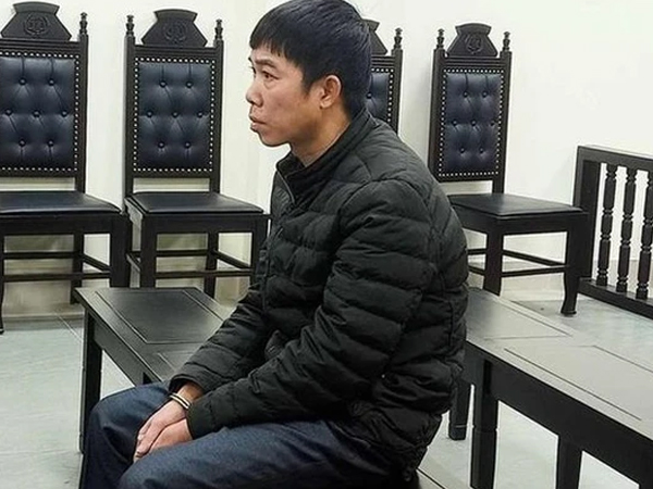 Đột nhập vào nhà, đánh vợ cũ tới tấp vì bị từ chối ngủ cùng