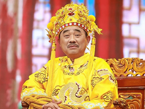 Nam NSND là người độc nhất đóng Táo quân suốt 20 năm, tuổi 62 không cưới vợ, sống ở căn phòng 10m2