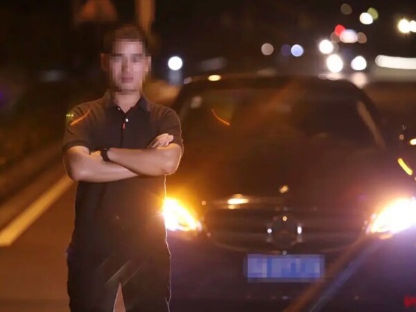 Gã đàn ông khoe nhà cửa, xế sang, hẹn hò cùng lúc 40 bạn gái: Bại lộ vì một 'sự cố'