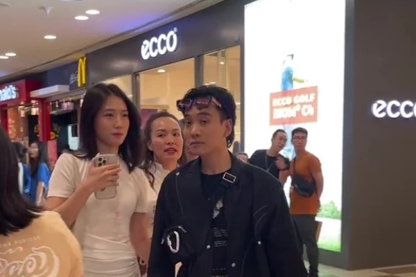 Từng nổi tiếng vì mối tình 'fan - idol', hot girl đình đám một thời giờ ra sao?