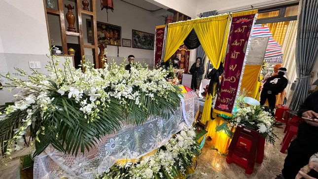 Đưa tiễn nữ diễn viên Thủy Phạm về nơi an nghỉ