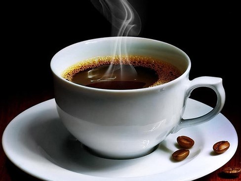 Hiệu trưởng bị sa thải sau do rót cà phê nhiều hơn số tiền trả