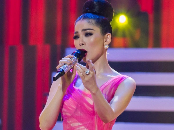 Vì sao Lệ Quyên nóng tính, thẳng thắn nhưng luôn chật kín các show dù giá vé rất cao?