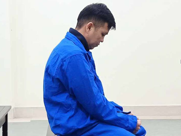 Mạo nhận giám đốc, có bố vợ là tổng giám đốc để lừa bán nhà, chiếm đoạt tiền tỷ