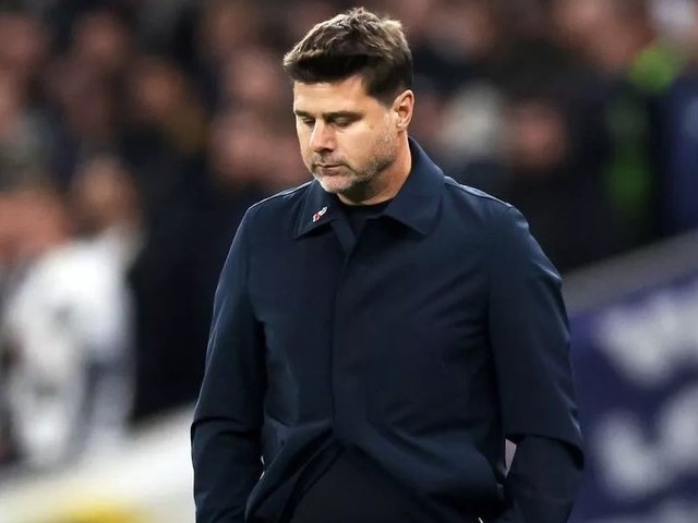 HLV Pochettino của Chelsea "trên dàn hỏa", vợ Thiago Silva lại đổ thêm dầu...