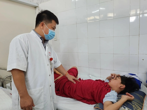 Nhiều trẻ bỏng nặng do đốt thuốc pháo dịp Tết