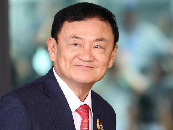 Ông Thaksin đối mặt nguy cơ bị truy tố vì xúc phạm hoàng gia Thái Lan