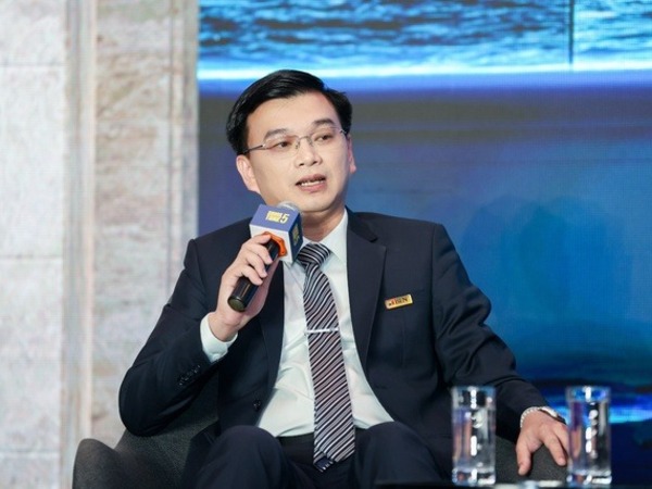 Shark Hùng Anh thưởng Tết: Không tặng nhân viên xe SH nữa, họ đi xe hơi hết rồi!