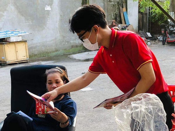 Lương cao gấp 2-3 vào ngày giáp Tết, sinh viên tranh thủ ở lại Hà Nội kiếm tiền