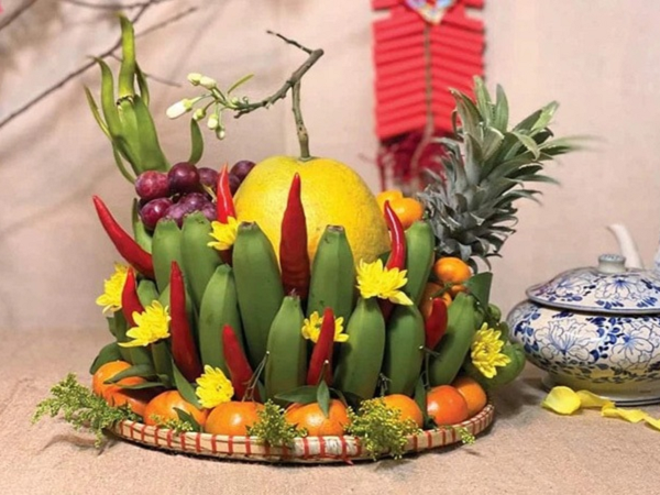 Mâm ngũ quả dâng lên gia tiên không thể bày tùy tiện: 4 lỗi phổ biến này bạn có mắc phải không?