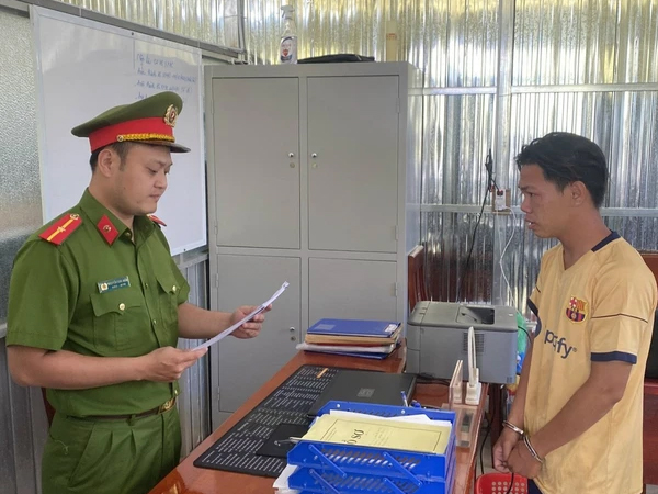 Bé gái 12 tuổi ở Bạc Liêu bị xâm hại sau khi đi xem lô tô