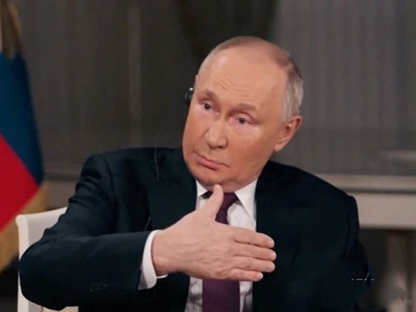 Tổng thống Putin: 'Đàm phán với Nga chẳng phải tốt hơn sao?'