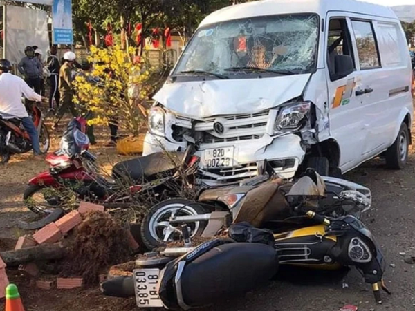 115 người thương vong do tai nạn giao thông trong ngày mùng 2 Tết