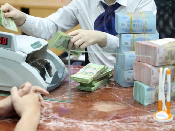 Có tiền nên đầu tư gì trong năm rồng?