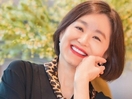 'Mỹ nhân Hồng Kông' Lâm Thanh Hà tuổi 70 da dẻ vẫn căng bóng, vóc dáng trẻ trung: Bí quyết là bỏ ăn 1 món