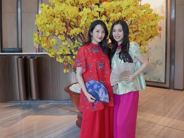 Primmy Trương và bạn gái Phan Hoàng đọ sắc, để lộ chi tiết gia tộc họ Phan sắp có dâu mới?