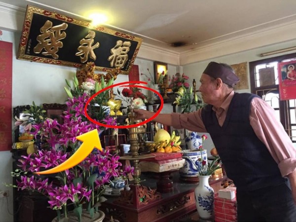 Hết Tết có 4 thứ trên bàn thờ phải hạ xuống gấp, đừng để lâu kẻo tài lộc khó tụ