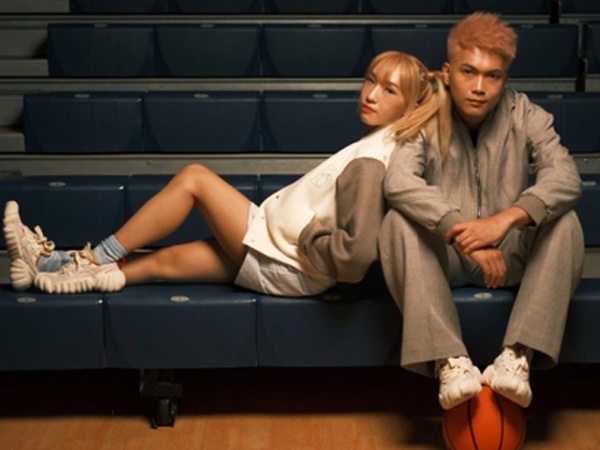 Mới đầu năm, BigDaddy - Emily đã mang đến MV 'bom tấn' hội tụ dàn cameo cực đỉnh cùng nội dung siêu ngọt ngào!