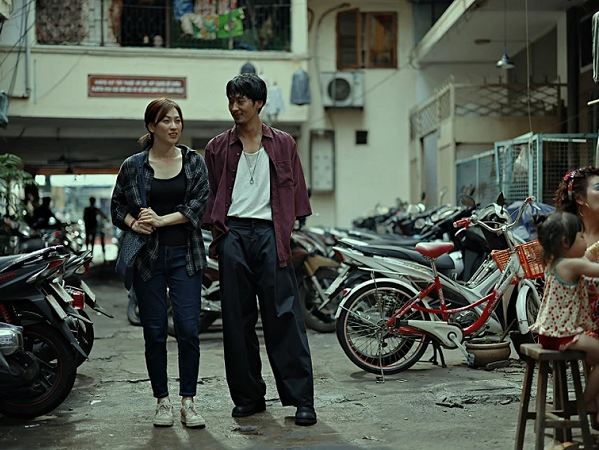 Phim Mai cán mốc trăm tỷ, Trấn Thành phá kỷ lục của chính mình