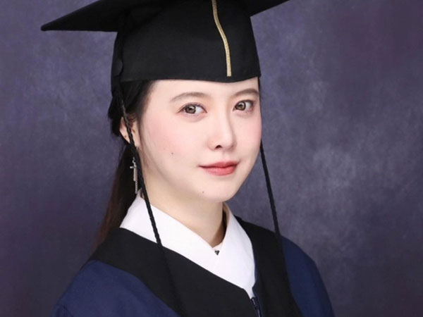 Goo Hye Sun tốt nghiệp ĐH danh tiếng bậc nhất xứ Hàn sau 13 năm: Visual tuổi 40 gây sốt, điểm trung bình còn đáng bất ngờ hơn