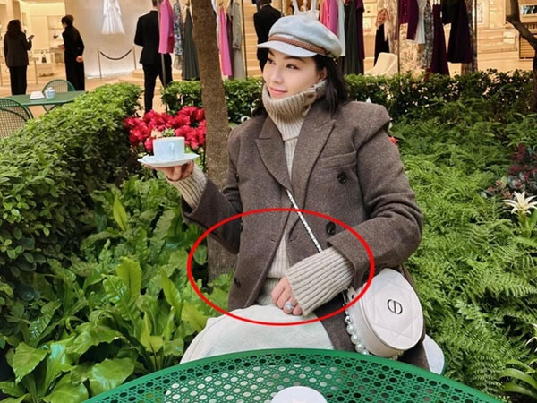 Sau khi được cầu hôn tại Pháp, Quỳnh Thư bị soi chi tiết đang có tin vui?