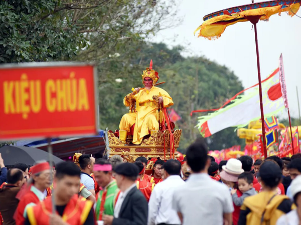 Khai ấn đền Trần, hội đền Bà Chúa Kho... và 10 lễ hội thú vị, độc đáo diễn ra trong 'tháng ăn chơi'