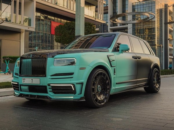 Biển số đắt nhất thế giới vừa gắn lên Rolls-Royce Culinan