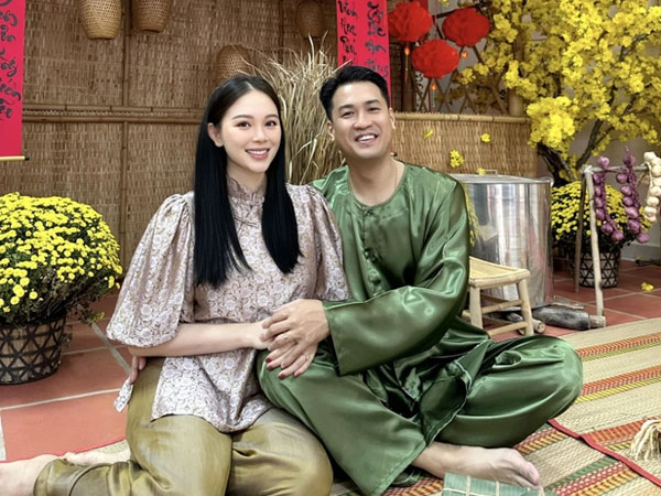 Phu nhân hào môn Linh Rin công khai mặt mộc hậu sinh con đầu lòng, nhan sắc liệu có gây bất ngờ?