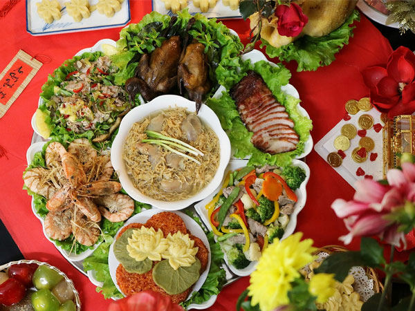 4 thứ TUYỆT ĐỐI KHÔNG NÊN xuất hiện trong mâm cỗ cúng rằm tháng Giêng