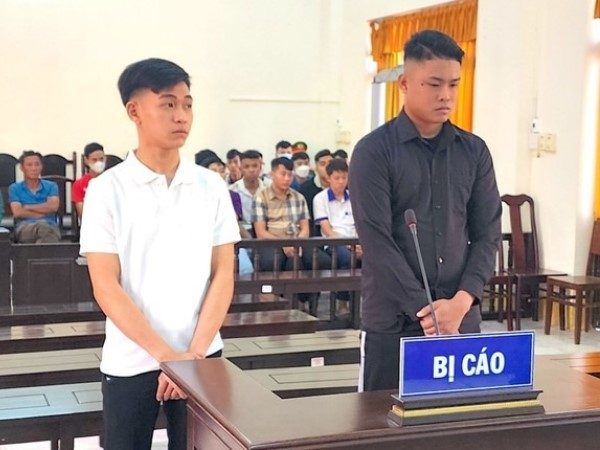 Mượn súng bạn đi đòi nợ, cả 2 cùng lĩnh án