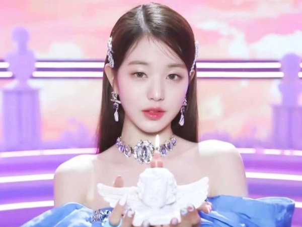1200 người xem live vụ đấu giá kỳ lạ: 3 sợi tóc của nữ thần Jang Won Young được bán với giá 353 triệu, mức khởi điểm gây sốc