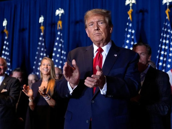 Ông Trump lên án Harry
