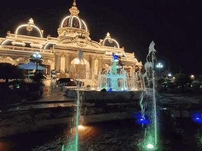 'Biệt phủ' ở Thanh Hóa nhìn như lâu đài nơi nàng công chúa đang đợi tình yêu của đời mình, dân mạng... không ai dám nhận là hoàng tử!