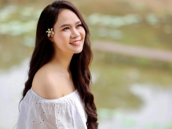Nữ NSND từng kiếm 7 chỉ vàng/ngày, mỗi hôm mặc một bộ đồ diễn giá 2 chỉ vàng, U50 nhan sắc vẫn trẻ đẹp