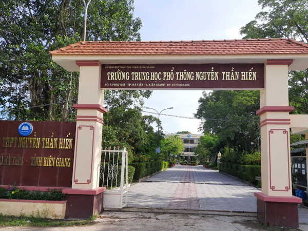 Bị tố dụ dỗ làm học sinh mang thai 26 tuần, thầy giáo trường cấp 3 nói gì?