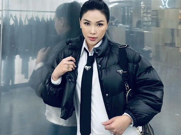 Quỳnh Thư lộ diện sau thông báo mang thai, sắc vóc hiện thế nào?