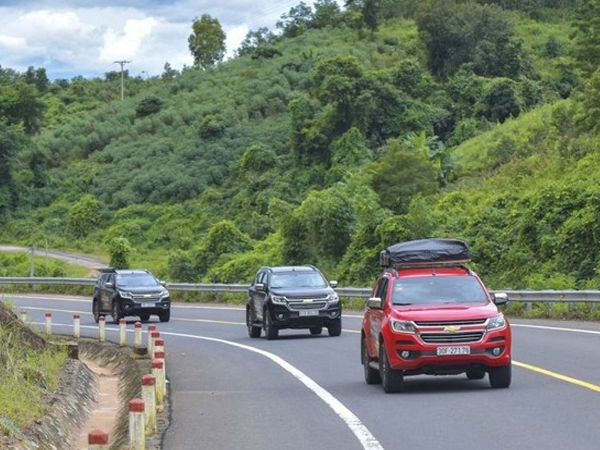 Những lưu ý để lái xe an toàn khi du xuân đầu năm