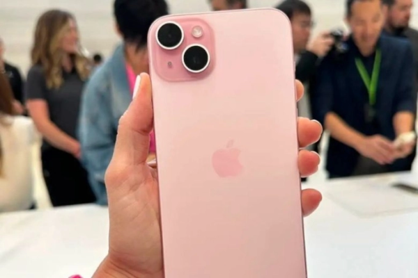 Để iPhone 15 liên tục bị lỗi Bluetooth, Apple nhận về chỉ trích nặng nề từ người dùng