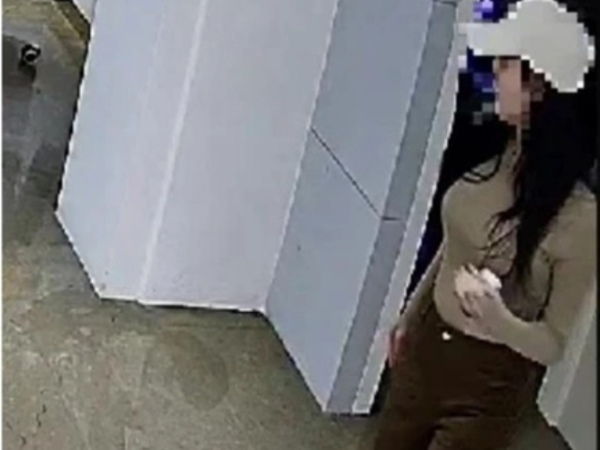 Đâm đơn kiện CEO vì hành vi xâm hại tình dục, ai dè nữ ca sĩ phải đối mặt với án tù vì 1 đoạn clip từ camera giám sát