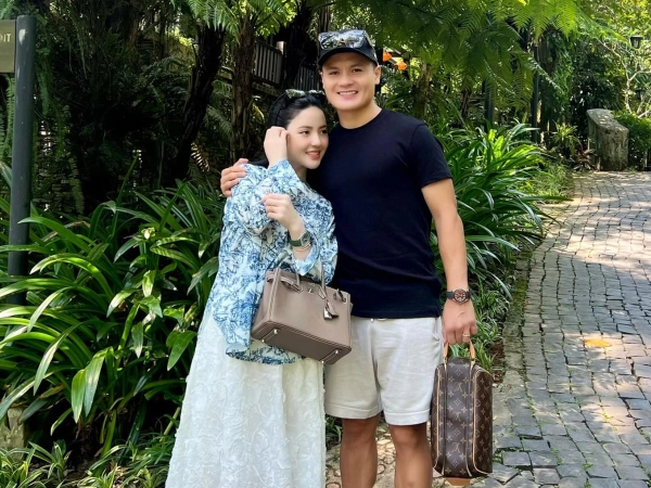Giờ mới biết Quang Hải cưới được Chu Thanh Huyền là nhờ chăm làm 1 việc nhiều anh vẫn lười
