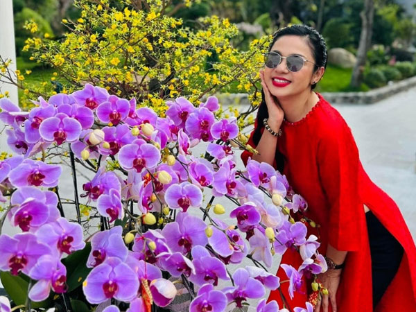 Việt Trinh sống thảnh thơi trong nhà vườn 2.500m2 sau giải nghệ