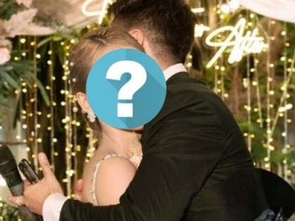 Hot boy phố Minh Khai gây sốt ở 'Người ấy là ai' vừa công khai chuyện vợ ngoại tình là ai?