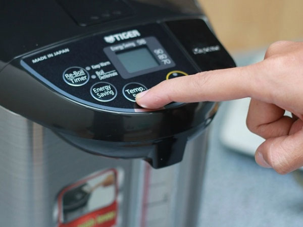 Tiền điện tháng 2 tăng đột biến do đâu? 4 'thủ phạm' gây tốn điện nhất nếu không dùng đúng cách