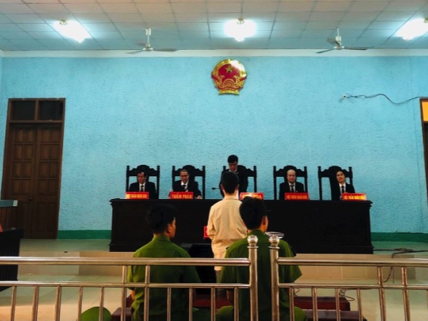 Bản án thích đáng cho cha dượng xâm hại con riêng của vợ