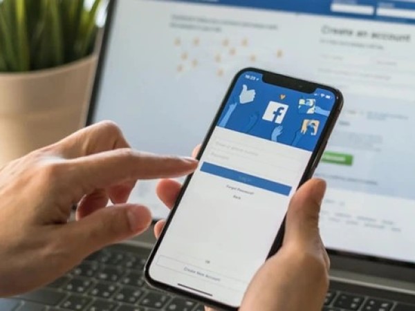 Tuyệt đối không nên làm điều này khi Facebook bị sập, cố gắng thử chỉ sớm bị khóa tài khoản