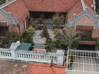 Biệt phủ phong cách làng quê ở Thanh Hóa khiến người ta trầm trồ bởi vẻ ngoài khiêm nhường nhưng ẩn chứa cả một 'cơ ngơi vàng' bên trong